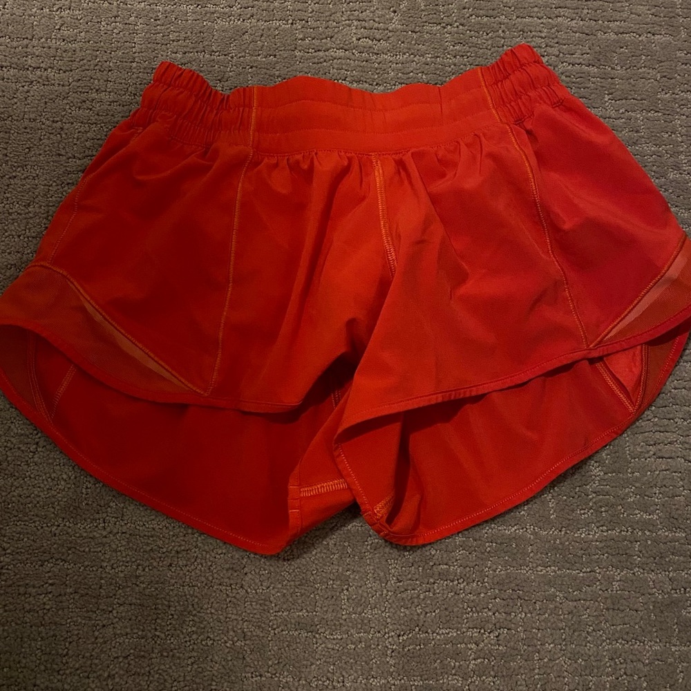 lululemon hotty hot shorts